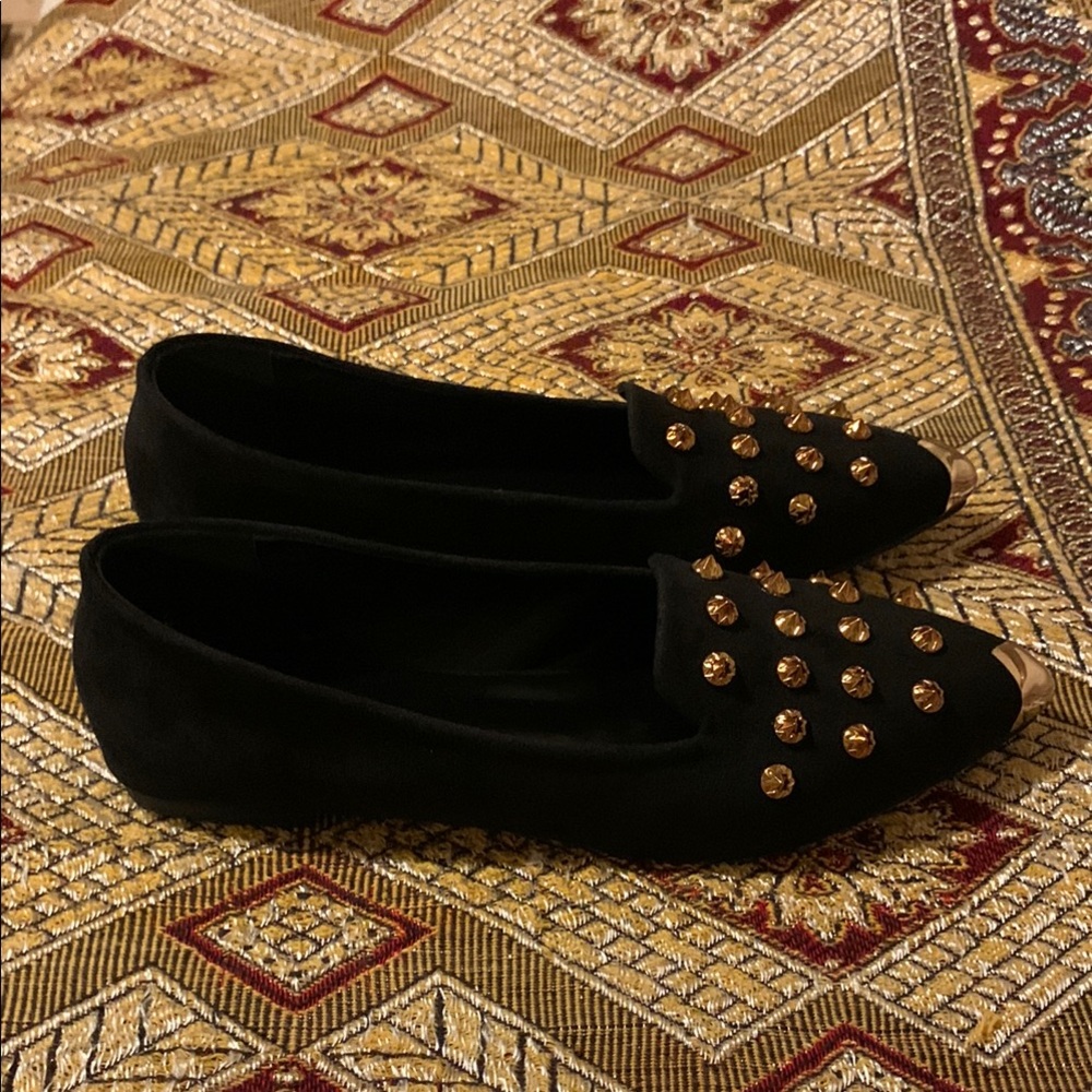 SHEIN Black and Gold Studded Flats - Picture 4 of 8
